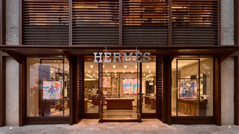 hermes stores in hawaii.